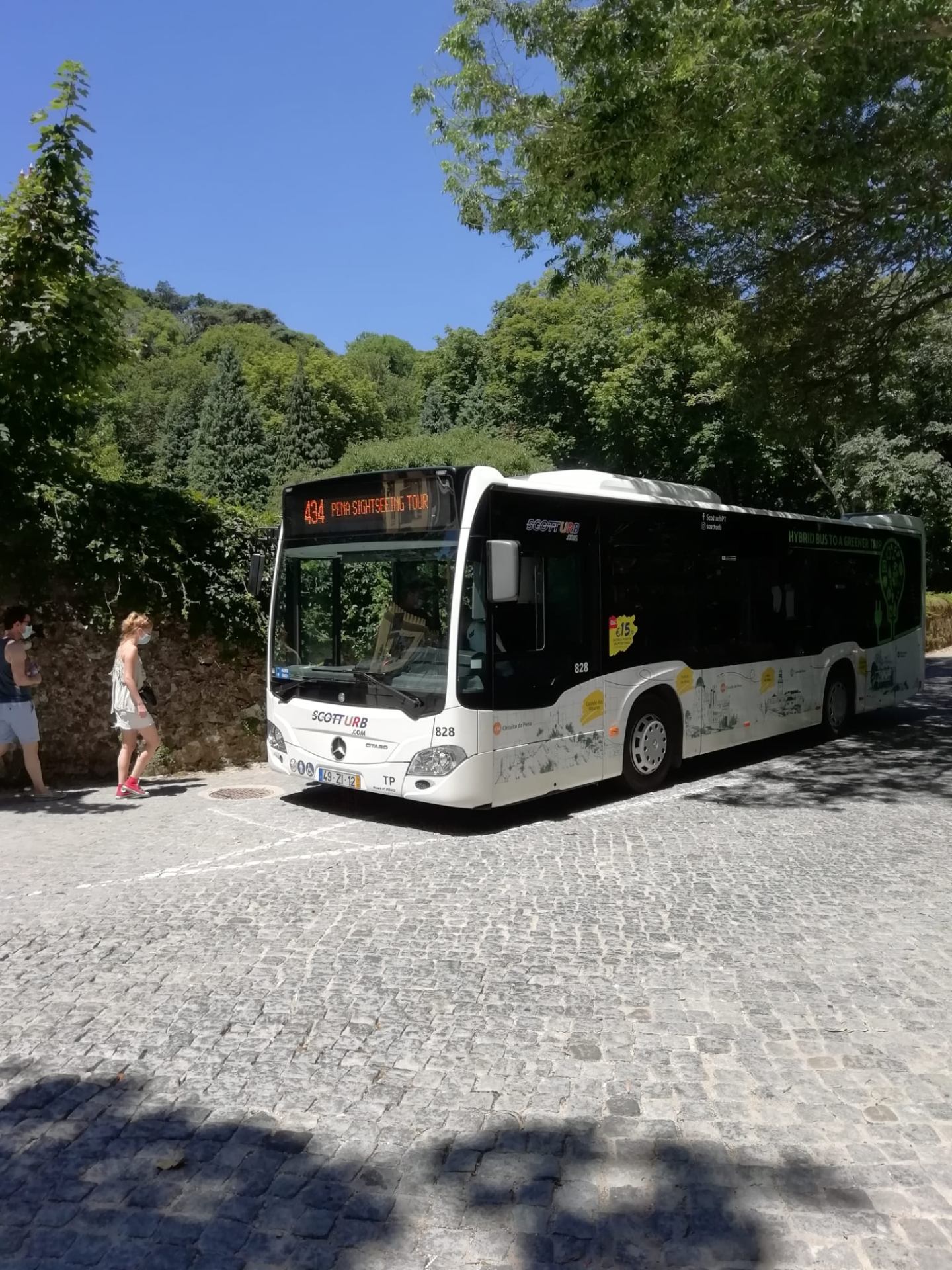 Frota moderna de autocarros urbanos